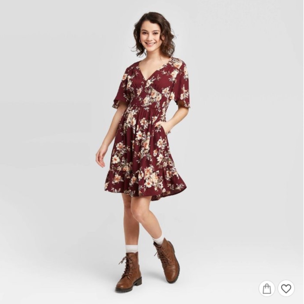 Xhilaration- Red Floral Print mid/L Sleeve Dress